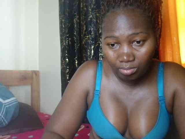 Sexxy-pretty24 webcam