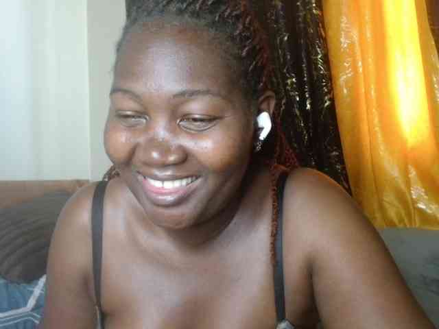 Sexxy-pretty24 webcam