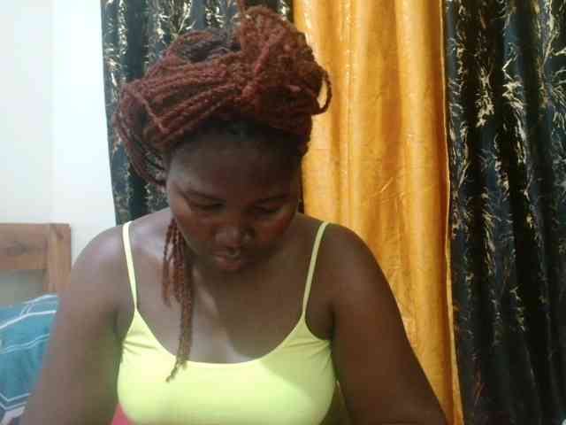 Sexxy-pretty24 webcam