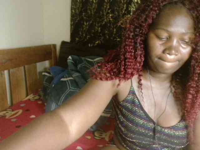 Sexxy-pretty24 webcam