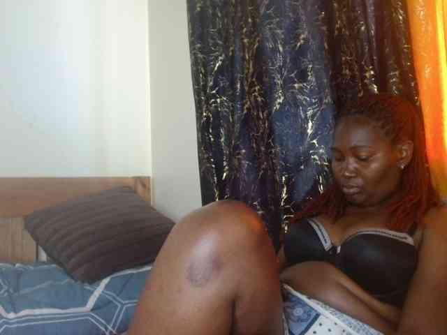 Sexxy-pretty24 webcam