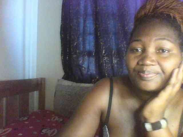 Sexxy-pretty24 webcam