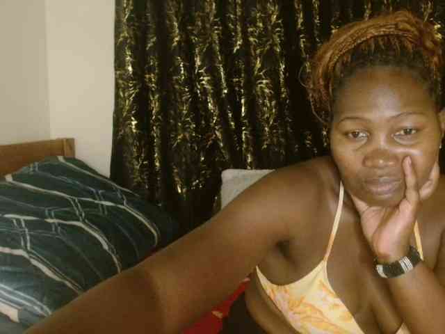 Sexxy-pretty24 webcam
