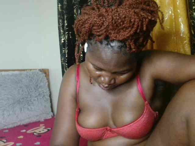 Sexxy-pretty24 webcam