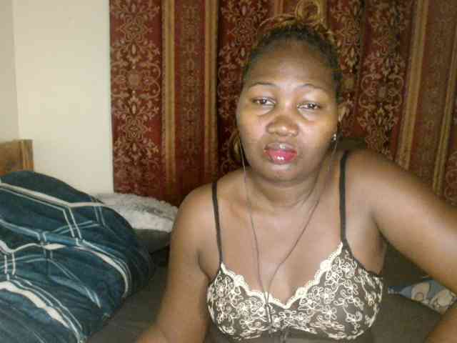 Sexxy-pretty24 webcam