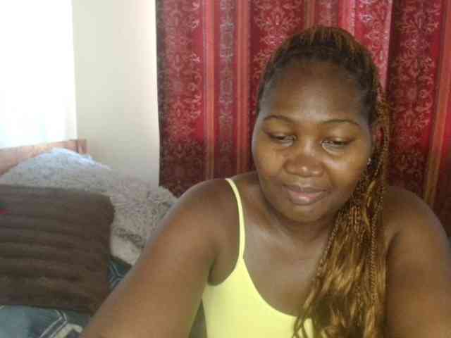 Sexxy-pretty24 webcam