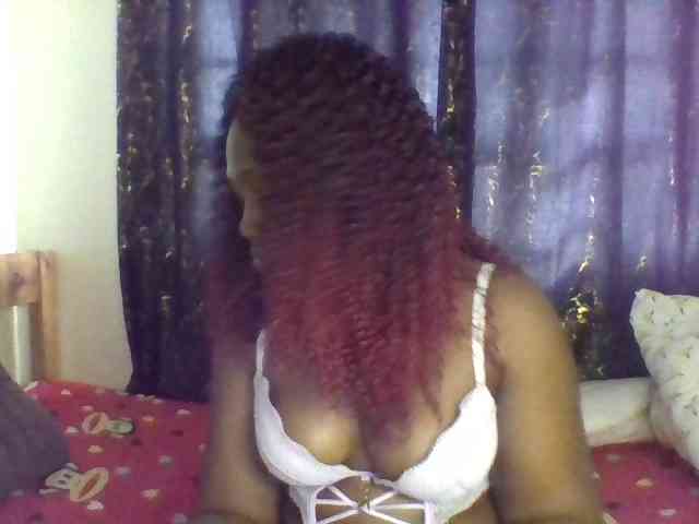 Sexxy-pretty24 webcam