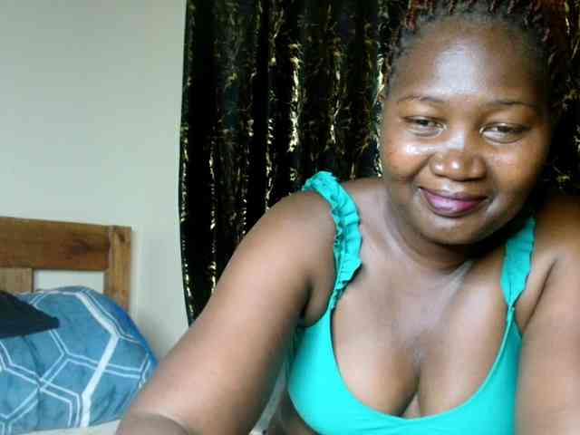 Sexxy-pretty24 webcam