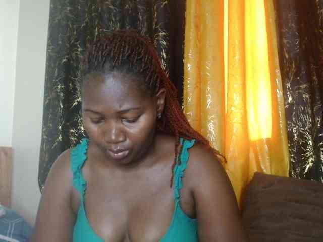 Sexxy-pretty24 webcam