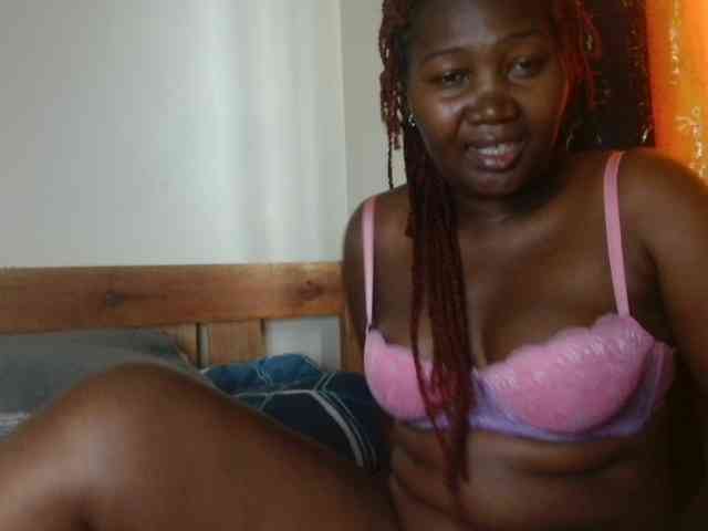 Sexxy-pretty24 webcam