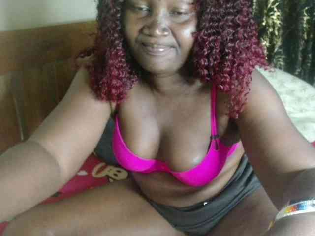 Sexxy-pretty24 webcam