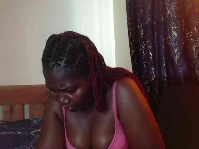 Sexxy-pretty24 webcam