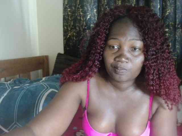 Sexxy-pretty24 webcam