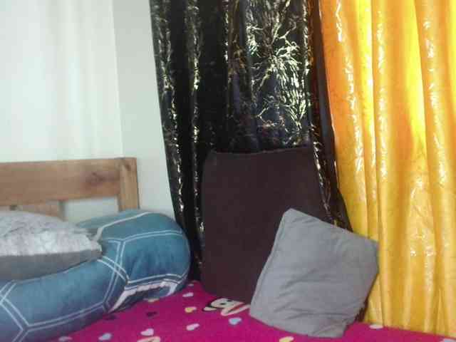 Sexxy-pretty24 webcam