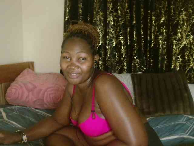 Sexxy-pretty24 webcam