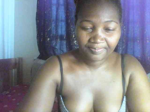 Sexxy-pretty24 webcam