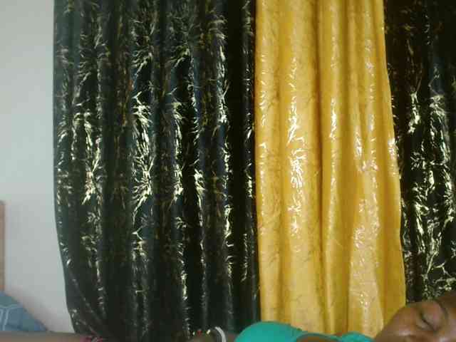 Sexxy-pretty24 webcam