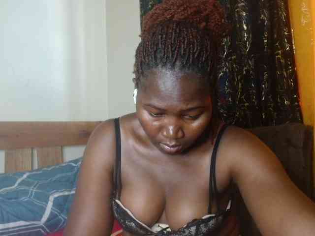 Sexxy-pretty24 webcam