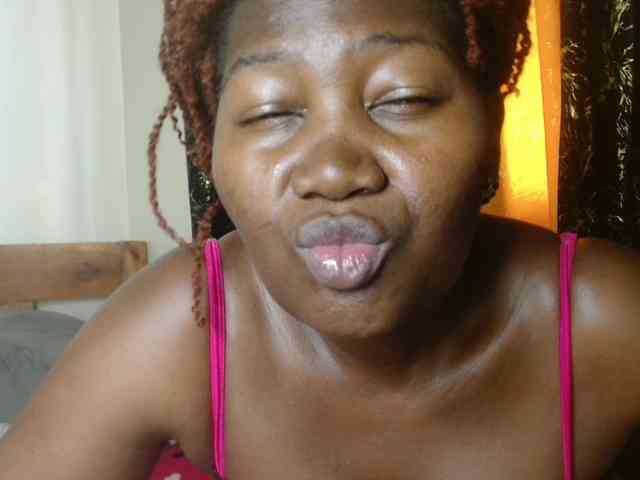 Sexxy-pretty24 webcam