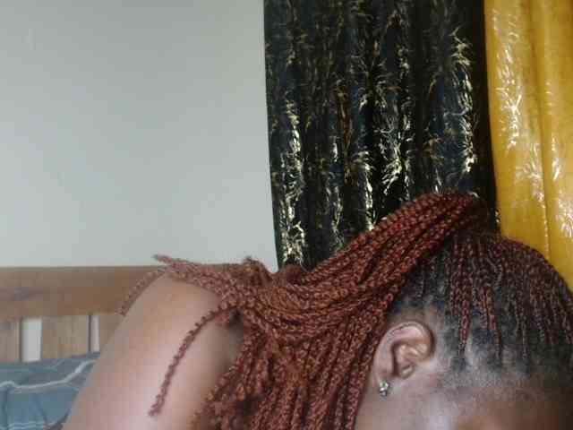 Sexxy-pretty24 webcam