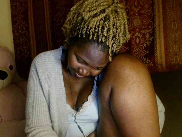 Sexxy-pretty24 webcam