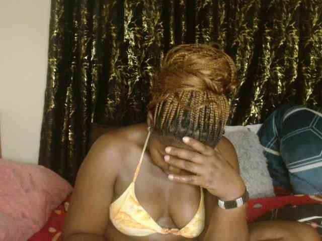 Sexxy-pretty24 webcam