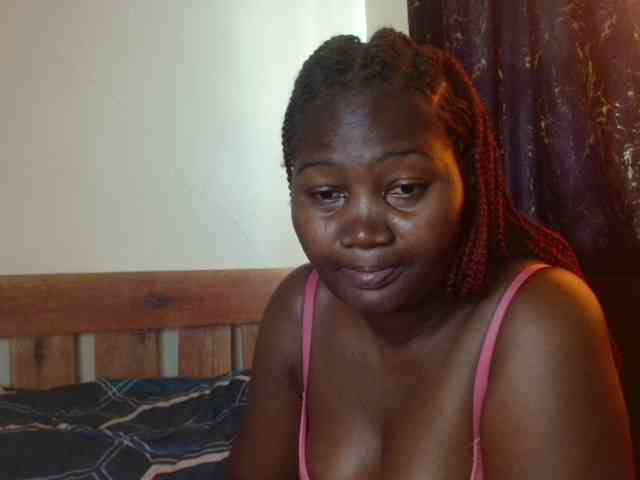 Sexxy-pretty24 webcam