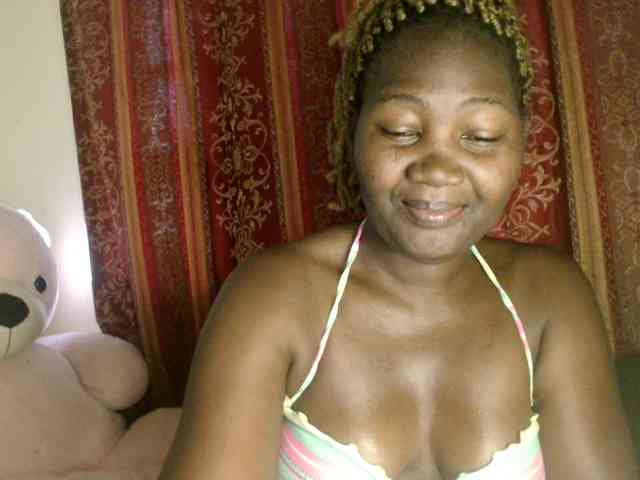 Sexxy-pretty24 webcam