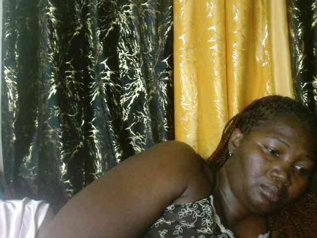 Sexxy-pretty24 webcam