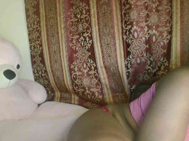 Sexxy-pretty24 webcam