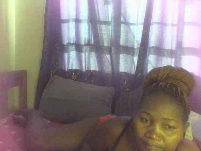 Sexxy-pretty24 webcam