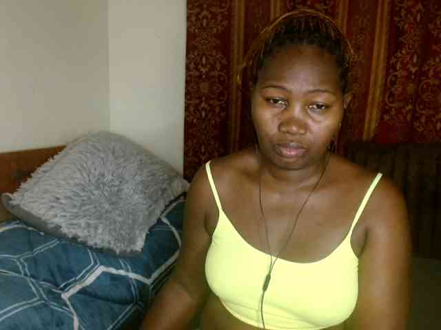 Sexxy-pretty24 webcam