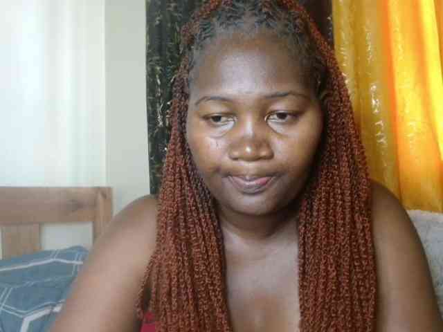 Sexxy-pretty24 webcam