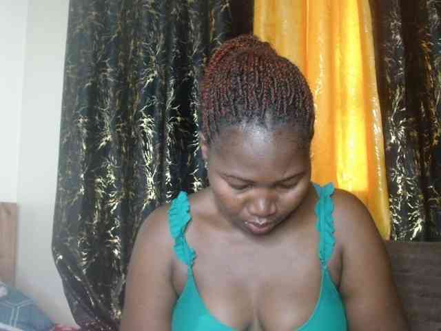 Sexxy-pretty24 webcam