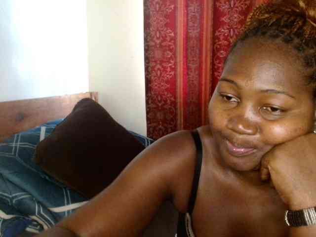 Sexxy-pretty24 webcam