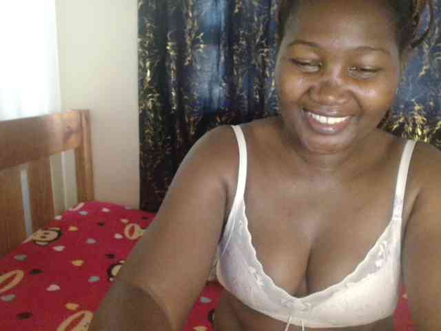 Sexxy-pretty24 Live Webcam on BongaCams