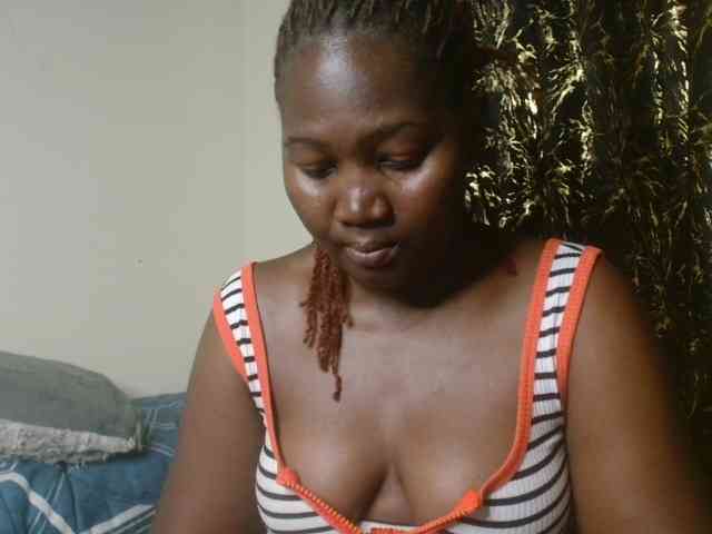 Sexxy-pretty24 webcam