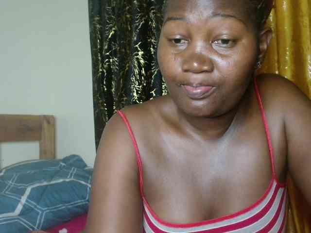 Sexxy-pretty24 webcam