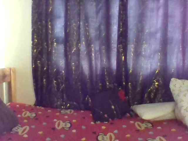 Sexxy-pretty24 webcam