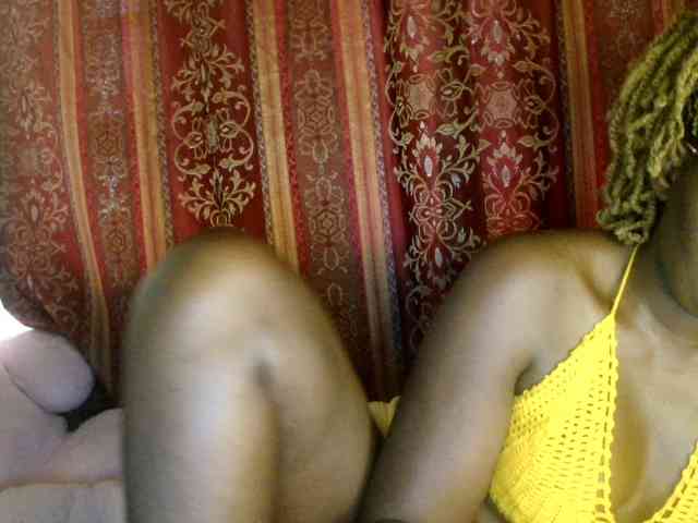 Sexxy-pretty24 webcam