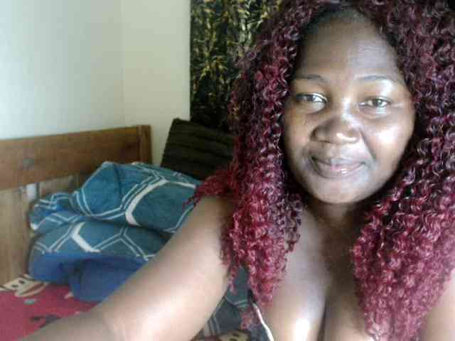 Sexxy-pretty24 webcam