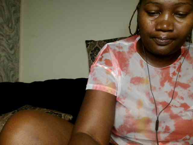 Sexxy-pretty24 webcam