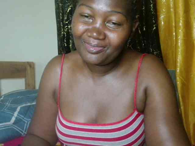 Sexxy-pretty24 webcam