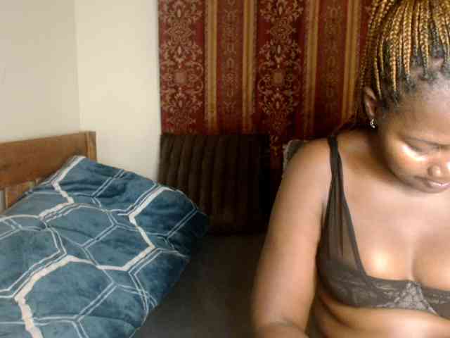 Sexxy-pretty24 webcam