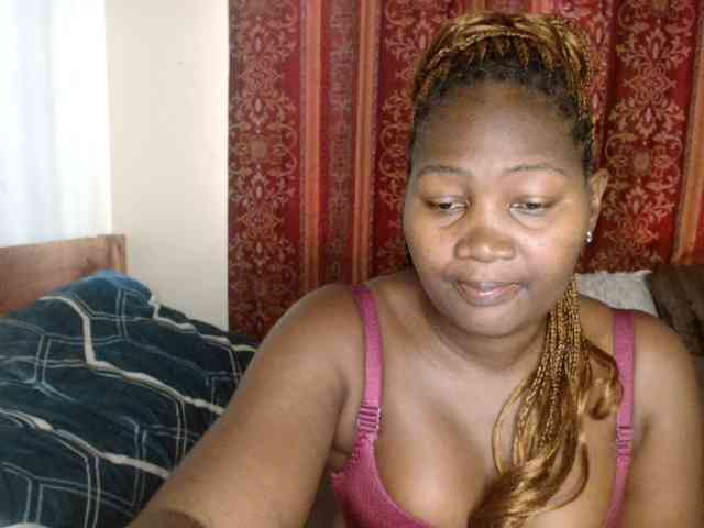 Sexxy-pretty24 webcam