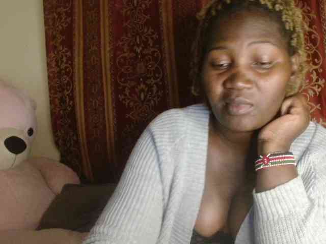 Sexxy-pretty24 webcam