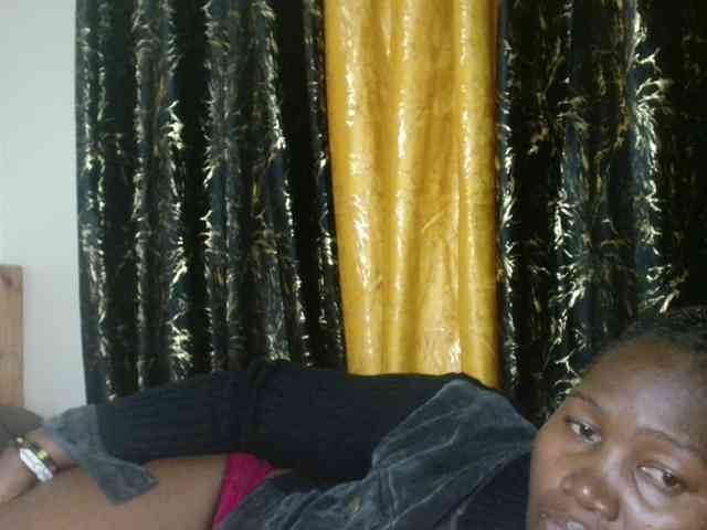 Sexxy-pretty24 webcam