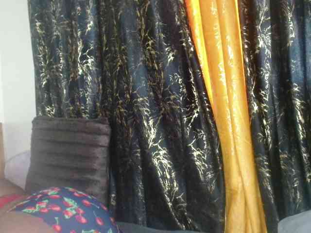 Sexxy-pretty24 webcam