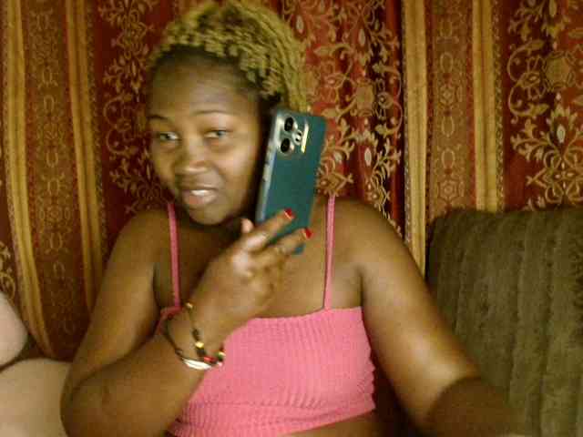Sexxy-pretty24