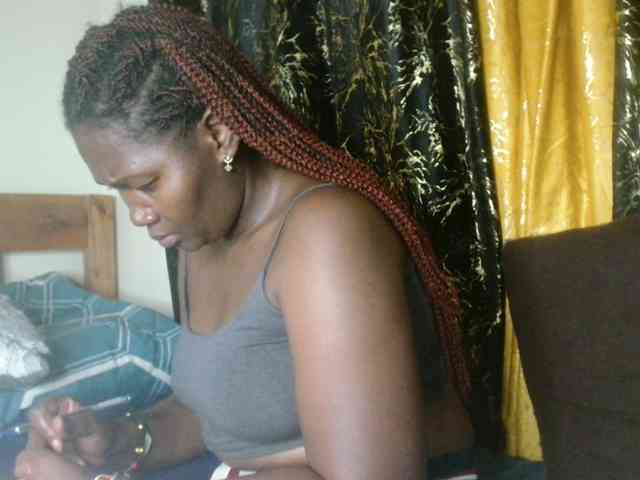 Sexxy-pretty24 webcam